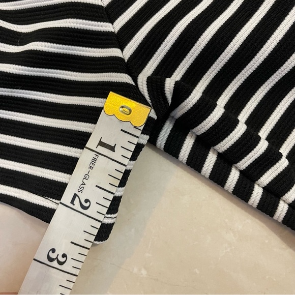 Striped Collared Dress - Picture 13 of 13